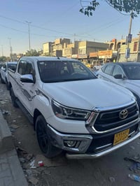 تويوتا هايلوكس • بيك أب