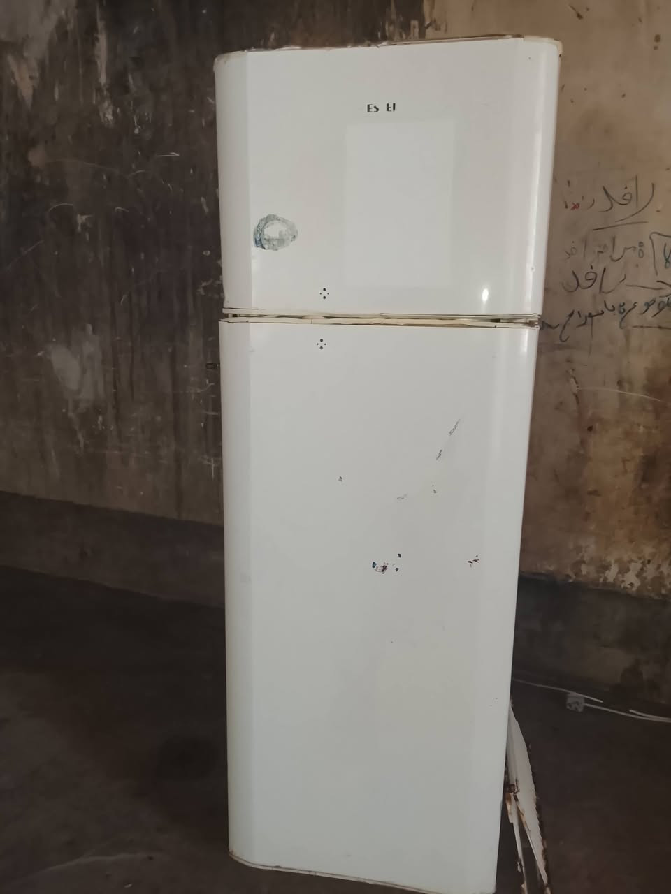 السلام عليكم
يوجد فلاجة لبيع السعر 120وبية مجال الي يريد يراسلني خاص


**إذا كنت صاحب هذا الإعلان وتريد حذفه لأي سبب، رجاءا أرسل رسالة إلى الدعم الفني**