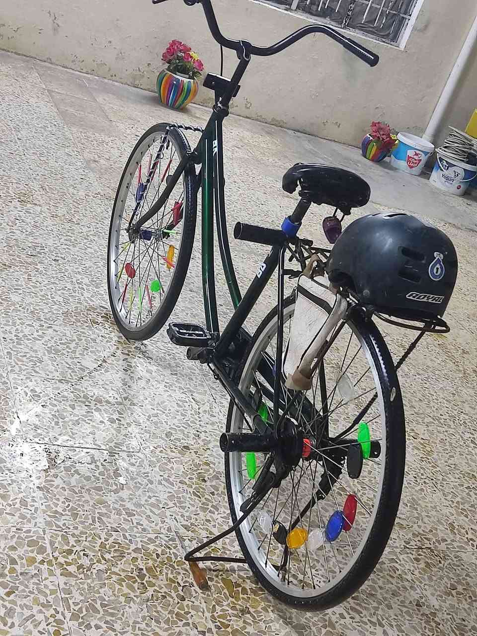 للبيع شلع وياه الباسكل ال زريقه باسكل AB  جديد مال شركه ال جاملغات موجودين موديل 2018 ختم مكاني موصل حي عدن السعر 100 وأبيه مجال ويا الاغراض وا زريقه كامل مكمل  بيع فقط ماراوس


**إذا كنت صاحب هذا الإعلان وتريد حذفه لأي سبب، رجاءا أرسل رسالة إلى الدعم الفني**