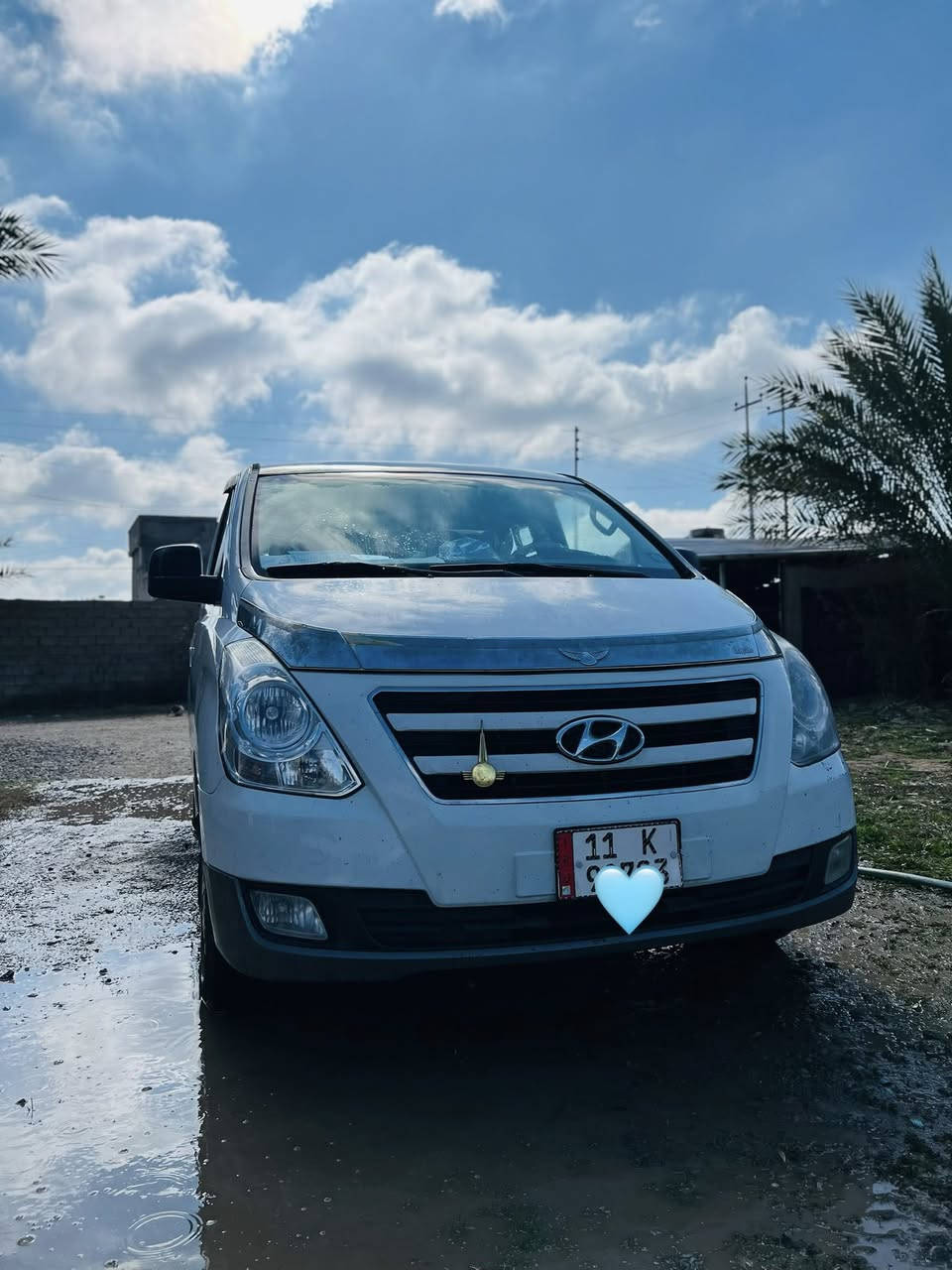 #السلام_عليكم 

ستاركس للبيع موديل 18 مفتوح 💯

رقم بغداد الجديد 11 مشروع وطني ✅

تحويل ثاني يوم ✅

السياره كفاله عامه رصعات بسيطه.

سونار موجود

السعر 230 ورقه بيها مجال بسيط 💯

للاستفسار الاتصال ***********
