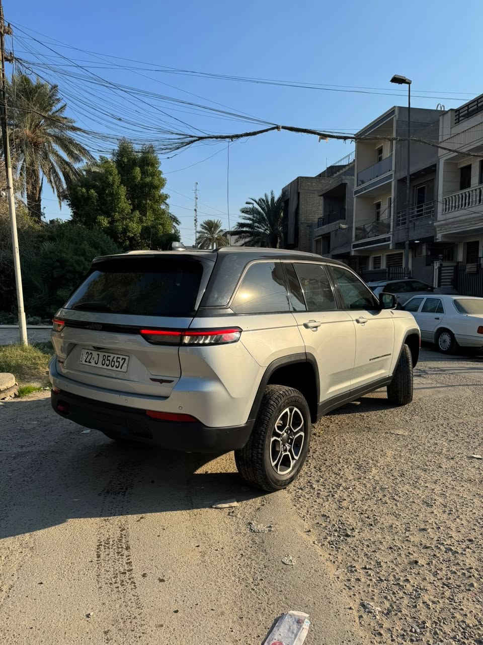جيب تريل هوك 2022
السلام عليكم 
جيب تريل هوك فول مواصفات للبيع

السياره ٦ سلندر
مواصفاتها تختلف عن عن اي جيب نسخه مميزة

جكات 
بانوراما
تو كلر بلادي
٣ شاشات بالدشبول
رادارات كل الجهات
سستم صوت الباين
تدفئة وتبريد كل الكشنات+ كنتارا وجلد وكهرباء
وياله كڤلر مضادة للخدوش
نظام سويبار ودبل دفلوك
كل مواصفات الجيب بيها 

السيارة مخصصة للطرق الوعرة

السياره رقم اربيل بأسمي وبيها كتاب تظليل قبل شهر سويته

ماشيه ٤٠ الف ميل وعليها صيانه كامله

بيها قطعه وحده صبغ بدون ايرباك

غير متواجد على الانترنت والفيس بوك

رايدها ب٣٥ الف وبيها مجال شي بسيط

مكاني شارع فلسطين

***********
