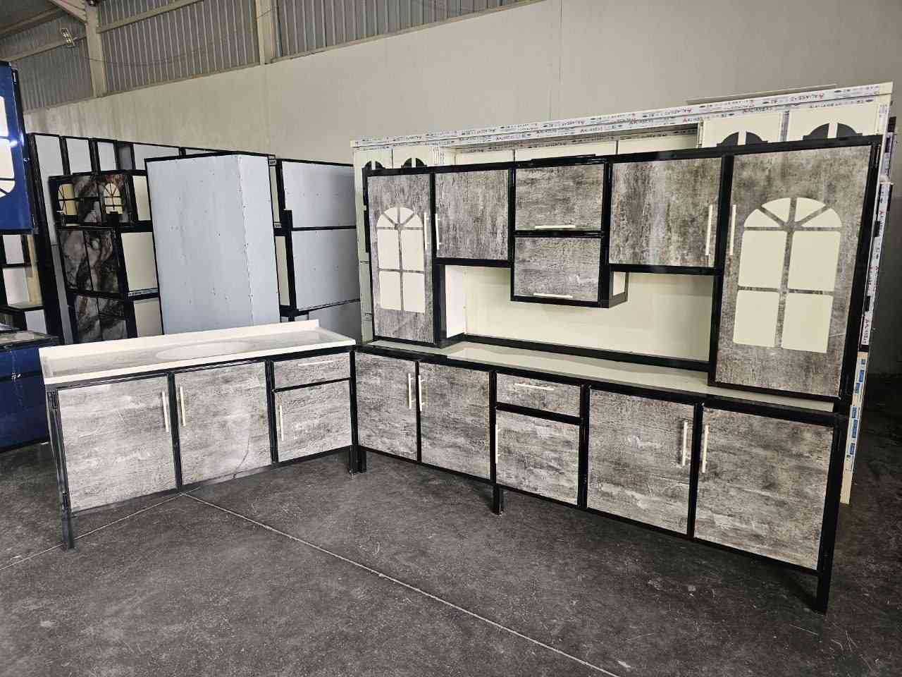 ما عليك بس  احجز والطلب يوصل لباب بيتك 🤗🌹🤗..
كاونتر ارضي وملحق مترين ونص    مع  سنك متر ونص   مرمر
💥 (المنيوم سوكي)💥

كاونتر مترين ونص ارضي وملحق مع سنك متر ونص
♥️♥️السعر 410/ الف♥️♥️

التوصيل 🚚🚚
التوصيل 🚚🚚
بغداد داخل  مجاني

اطراف  بغداد 5

محافظات 5


**إذا كنت صاحب هذا الإعلان وتريد حذفه لأي سبب، رجاءا أرسل رسالة إلى الدعم الفني**