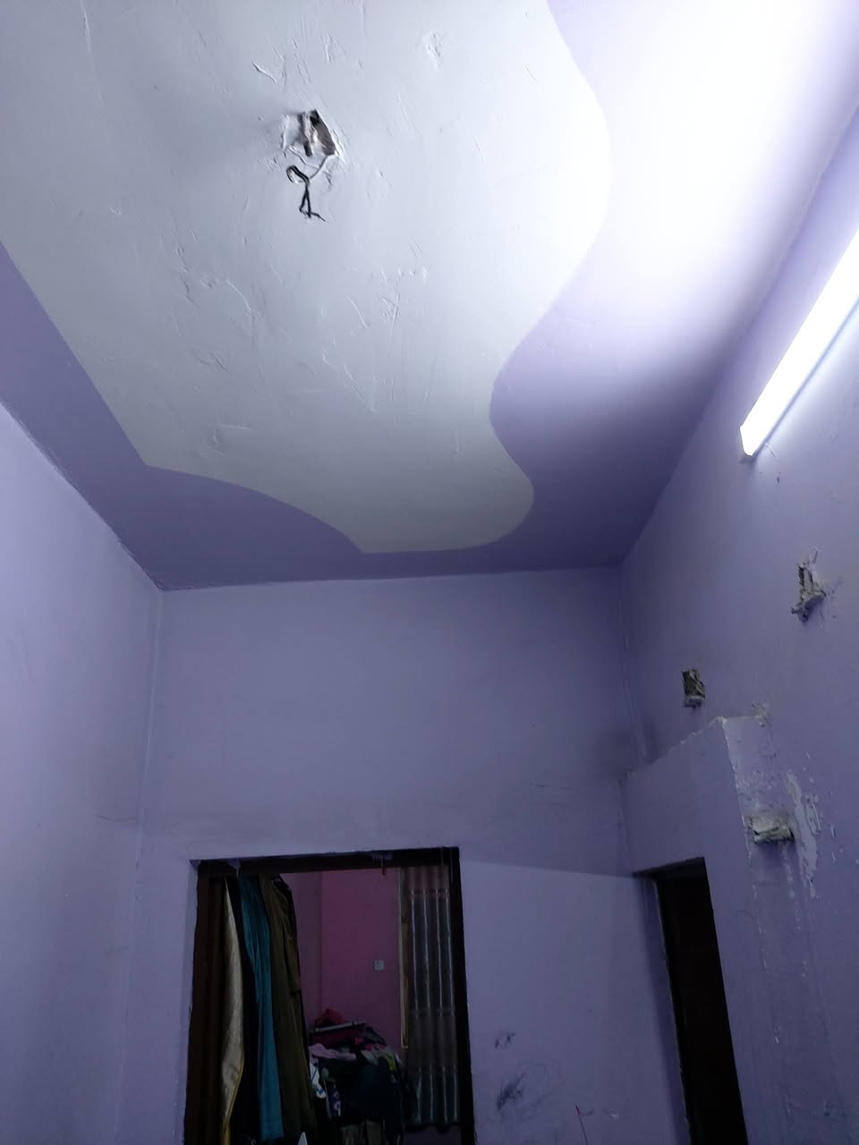 دارالبيع حي البتول طابو صرف  مقابل العياده سعر 105 وبي مجال رقم  0770 589 5545
