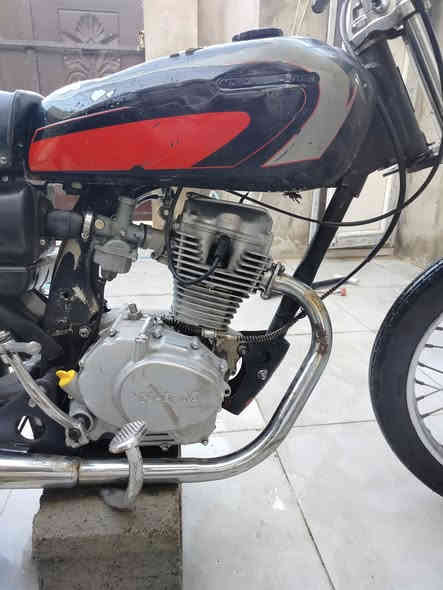 سلام عليكم دراجه نامه 2017 محرك شرط شباب دراجه بيها بعض نواقص عندي بريك خلفي فالت وعندي سبرنكه مال هندر خارجيه سعرها مايعبر تلتالاف فقط دراجه تشتغل وتمشي ماتوكف ابيع هل موجود شراي راسل او خابر سعر 175 بيها مجال قليل شراي فقط ولاتنطي سعر من يمك ***********
