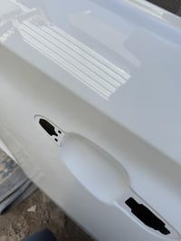 السلام عليك بعد إذن الادمن باب توسان خلف السائق خليجي زيروا يرهم من ٢٠...