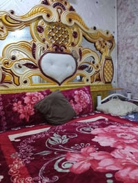 غرفة نوم • للبيع