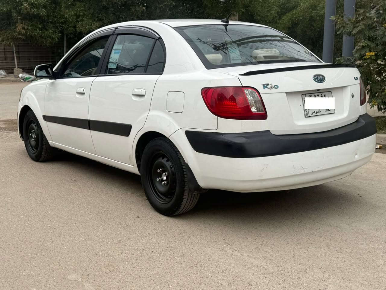 سلام عليكم بيع اومراوس
كيا ريو موديل 2007
وارد امريكي حادث جاملغ وبنيد وبيها قطعتين صبغ بل عراق
حجم المحرك 1600 كير محرك مكفولات 
تخم تاير جديد 
صدر امامي خلفي جديد 
سعر 77
سياره جاهزه من كلشي  
مكاني بغداد الكرخ 
***********
