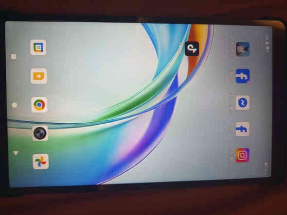 السلام عليكم ايباد هونر 7 ذاكره 128 بطاريه   8000 جديد مستخدم اسبوع اخذته 130 
مفيد للتصفح والدراسه يشغل كل الالعاب رايده 110 غراضه كامله ويا كارتونه وشاحنه منفذ شحن تايبسي مكاني بعقوبه 

***********
