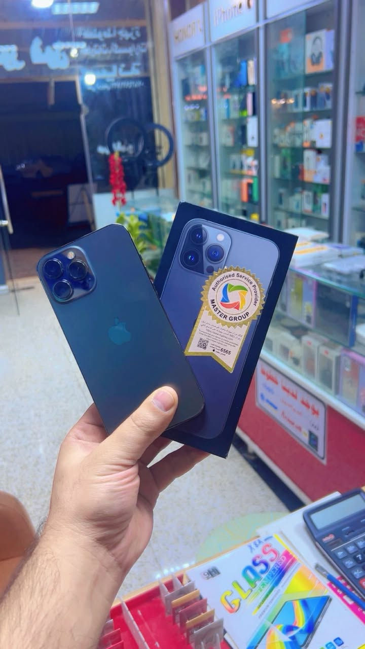 13 برو ماكس شرق اوسط ماستر 

ذاكرة 256 

بطارية 79
مكتب النور فون بلد باب الخان 
📲***********
