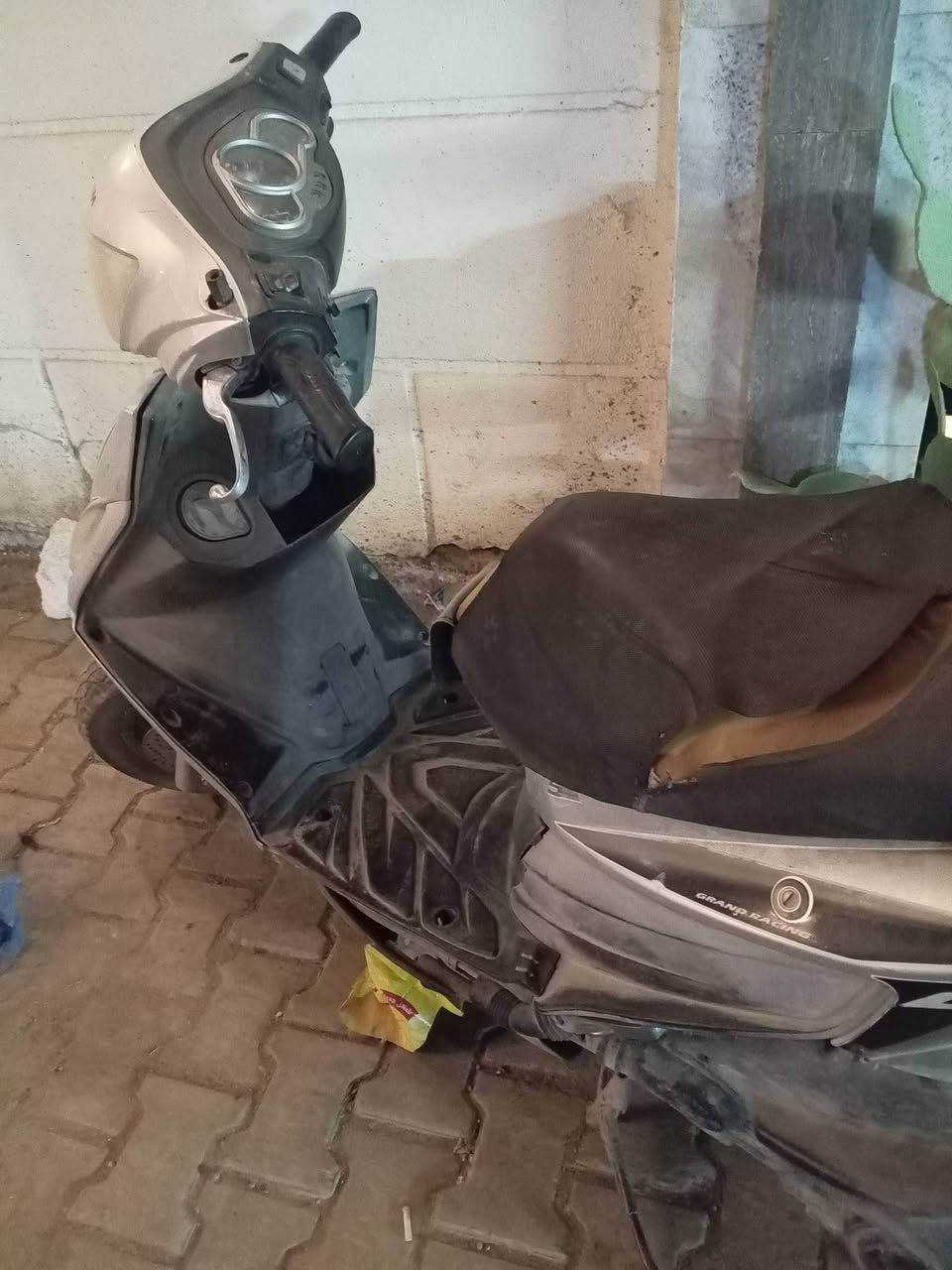 دراجة سيام كوري شغالة نقوصات بسيطة مكاني الكاظمية
***********
