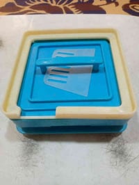 للبيع جهاز تعبأة الكبسول جهاز جديد ونظيف لتعبأة 100كبسوله دفعة واحده ا...