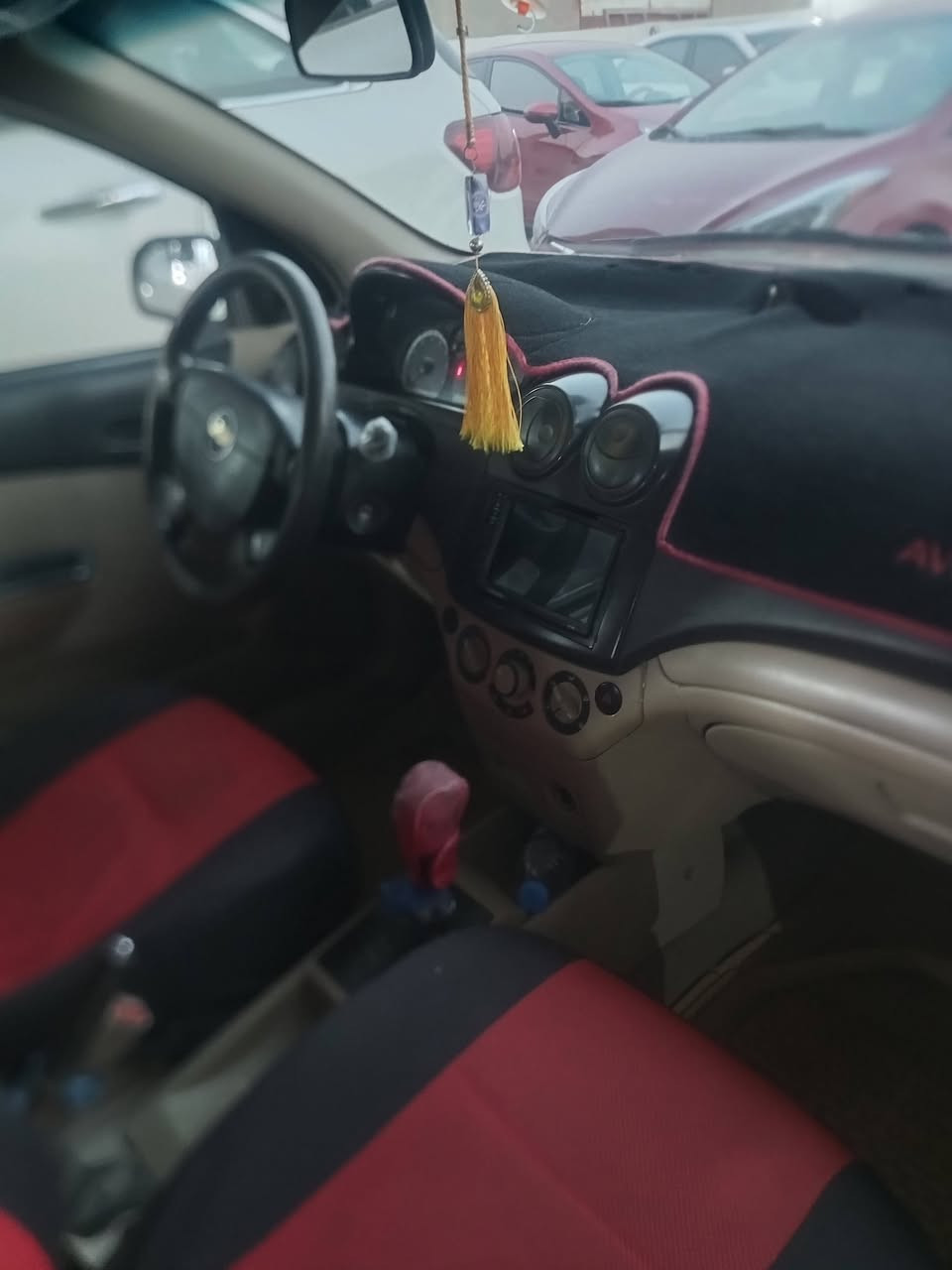 سلام عليكم افيو موديل 2013 صبقن لو ابيض مكينه وكير تبريد تخم تاير حداديه شرط رقم بابل انكليزي تحويل مباشر مكان سماوه رميثه السعر 65وبيه مجال السفسار ***********
