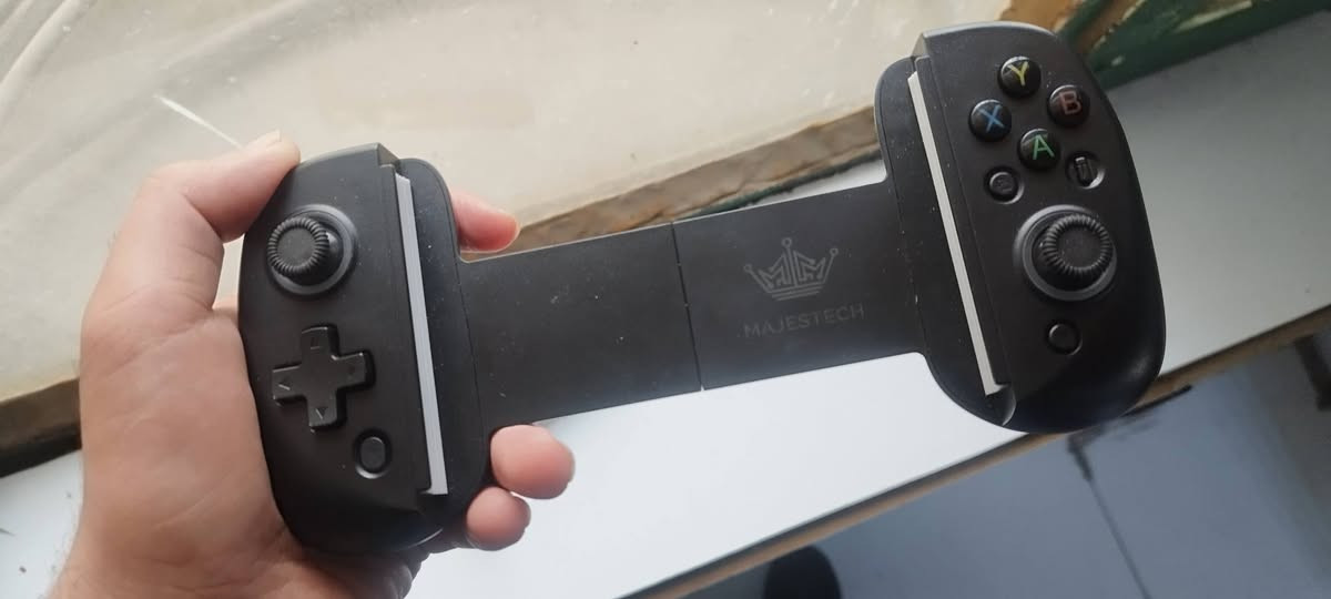 يدة العاب موبايل + ايباد .. مليانة مواصفات وتدعم سحابة Xbox مفحوص فحص كامل


**إذا كنت صاحب هذا الإعلان وتريد حذفه لأي سبب، رجاءا أرسل رسالة إلى الدعم الفني**