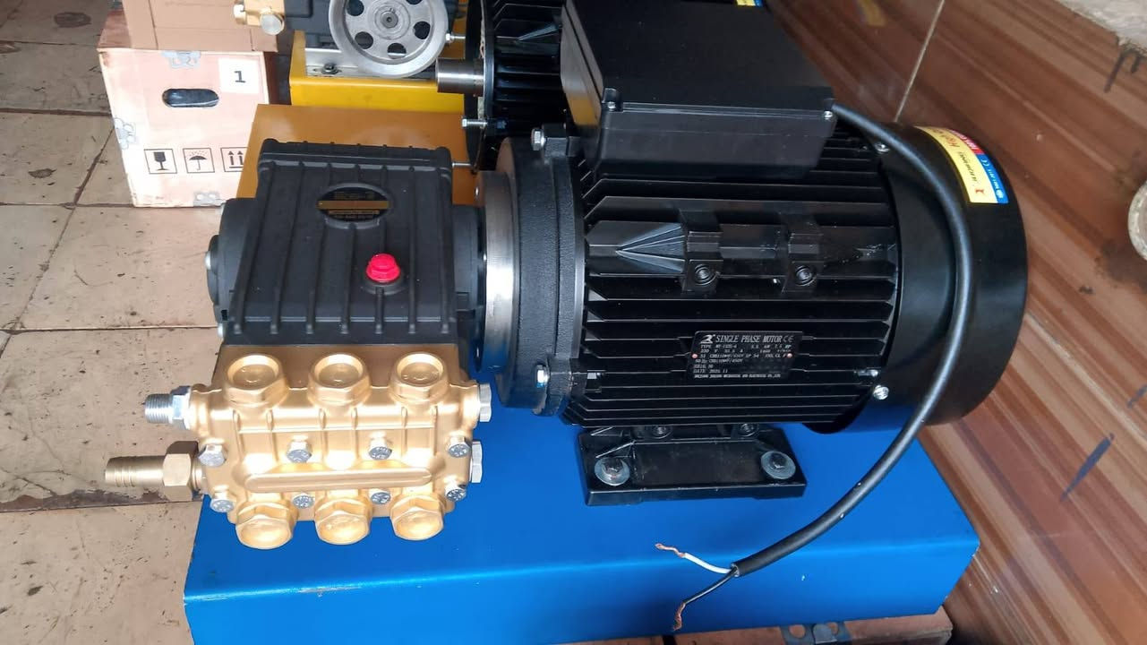 🔥 ماكينة غسيل 7.5 حصان 🔥
200 بار – كهرباء 220
قوة ونضافة من أول مرة 💪
📍 دمنهور – البحيرة (جنب المستشفى العسكري)
🚚 شحن لكل المحافظات
📞 01099161892
📞 01009892079


**إذا كنت صاحب هذا الإعلان وتريد حذفه لأي سبب، رجاءا أرسل رسالة إلى الدعم الفني**