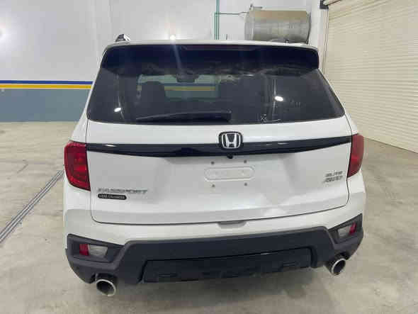 🇯🇵 
هوندا باسبورت. 2023
فووووووول مواصفات
محرك سته سلندر
قيادة ذاتية 
رادارات حساسات من كل الجهات
قطعتين تبريد 
فتحة  مري كهرباء
كشنات جلد كهرباء خزن ٣ وضعيات
ستيرن كهرباء + خزن 
تحكمات + شفتات  
حادث صبغ ربع الجاملغ الامامي وبيها طخه بسيطه بين البابين السكن ورصعه بجنطه واضحه بصوره

السيارة جديدة بمعنى الكلمة والحقيقية احلى من الصور بهواي
منفيست بسمي مكان السياره سامراء
***********
سعر 175  مراوس يرهم
