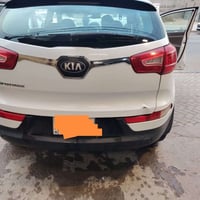 للبيع سبورتج  خليجي لون ابيض   مكفولة كفالة عامة ماعدى شخوط بسيطة موضح...