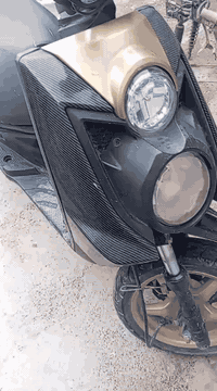 سلام عليكم درجة سكنز جبلي كلا عل البلاد تجي وتشوف بعينه مكينه بلاديه ممفتوحه مكفوله  بس بيه نقوصان متوازي عله بيعته العنوان بغداد بوبشام قرب القواس الرقم *********** بي وتساب الفكريات لا طبون
