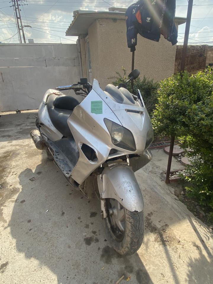 السلام عليكم ايامكم سعيده كل عام وانتم بخير           دراجه فورزه 0/6الدراجه شغاله وتمشي يرادلها شغل وترتيب شوفت عينك مكانها بغداد المكاسب الدراجه مكينتها حلوه بس الكفرات وبربرنات وهذني سعرها 300وبيها مجال حك الجيه *********** اتصل وادلل
