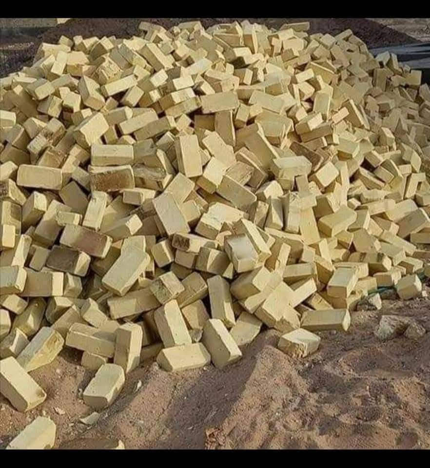 السلام عليكم طابوق  شرط قوه وركن واصل الرميثه 420$.       *********** 📞***********
