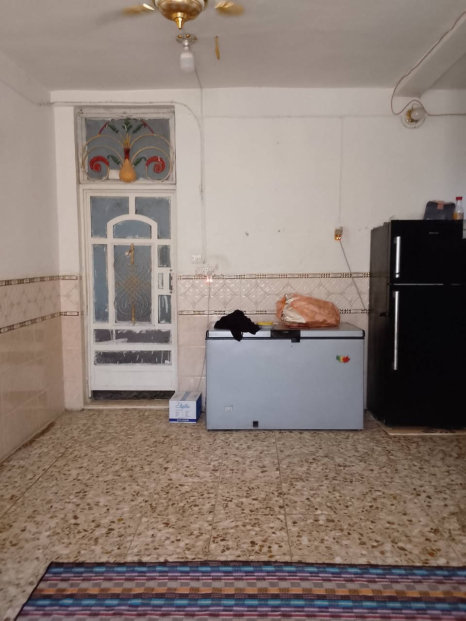 بيت للبيع بالثورة
المساحة 90
طابقين استقبال ومطبخ وكلدور وصحيات وغرفتان نوم ركن قرب علي حاتم الوكيل السعر 90 وبيه مجال
رقم التلفون ***********

