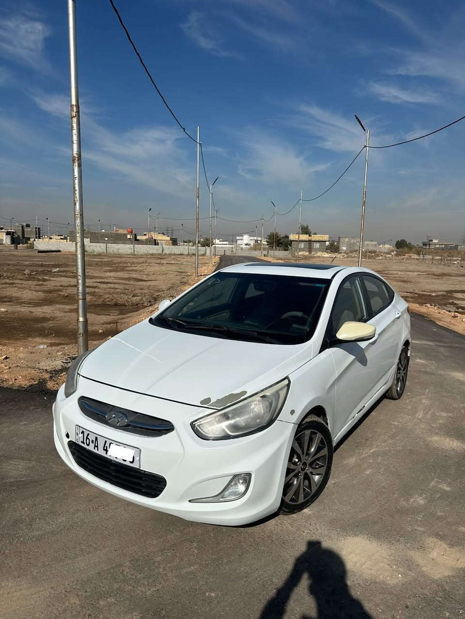 .
السلام عليكم 
للبيع هونداي اكسنت 2017خليجي 
كفاله.
فول مواصفات 
مكينه 1.600
فتحه تحكمات شاشه رقم قادسيه الجديد 
العنوان الديوانيه السدير 
***********
