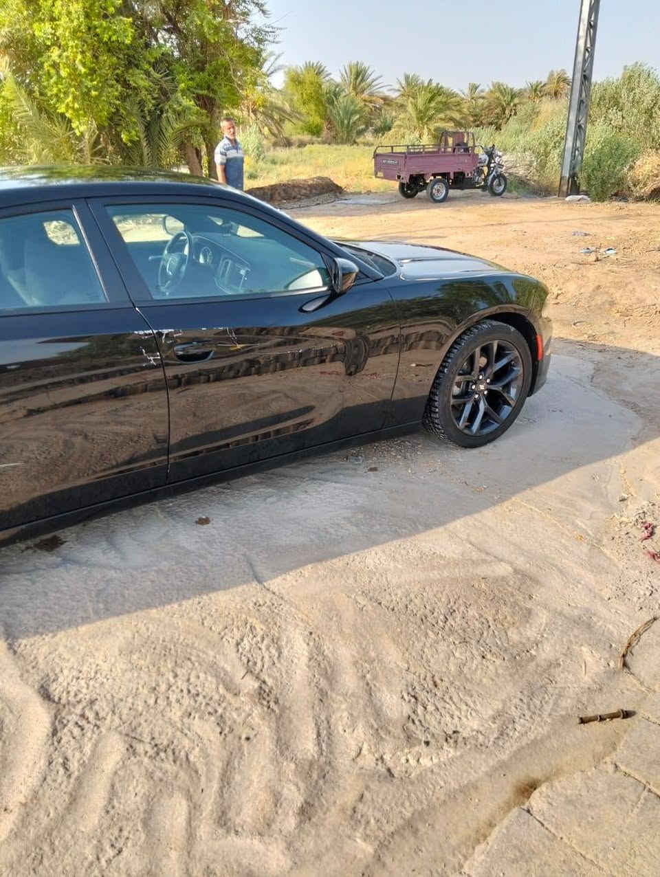 سلام عليكم جارجر ٢٢ اصل بغدادبسمي ماشيه ١٢٠ اصل وسياره اصل وهاذه رقمي *********** واتساب استعمال شخصي جديد بمعنه كلامه
