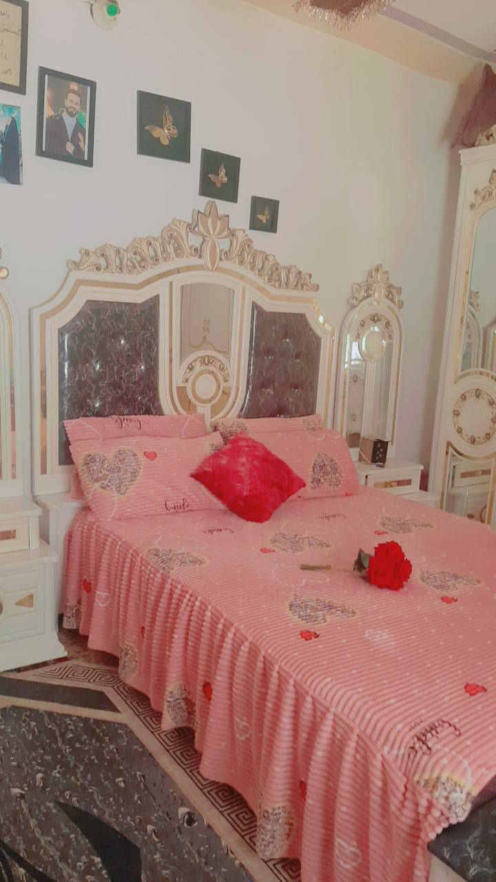 غرفه خشب عراقي للبيع التصميم تركي ماخذتهه بمليونين ونص
قفلهه مليونين 
الاضرار كلش بسيطه فقط كسر بجامه الكنتور وملحق الجربايه مكسوره شويه مصارلي هواي ماخذتهه
الي يريدهه يراسلنه خاص


**إذا كنت صاحب هذا الإعلان وتريد حذفه لأي سبب، رجاءا أرسل رسالة إلى الدعم الفني**