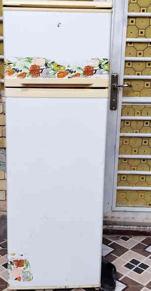 ‎0783 055 3080 ثلاجه للبيع سعر مناسب 
مكلف بالنشر وهذا رقم صاحبها
