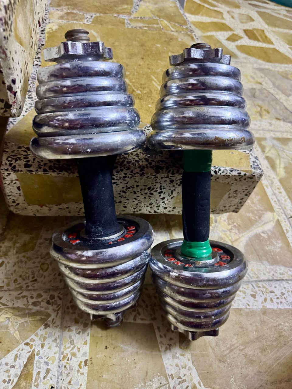 سلام عليكم عندي دمبلاصات الستيل وزن 30 والحمر 10 كيلو والبنفسجي 6 كيلو ستيل سعرهن 40 والباقيات ب 50 شلع ب 90الف مكاني بغداد الشعله بغداد, العراق


**إذا كنت صاحب هذا الإعلان وتريد حذفه لأي سبب، رجاءا أرسل رسالة إلى الدعم الفني**