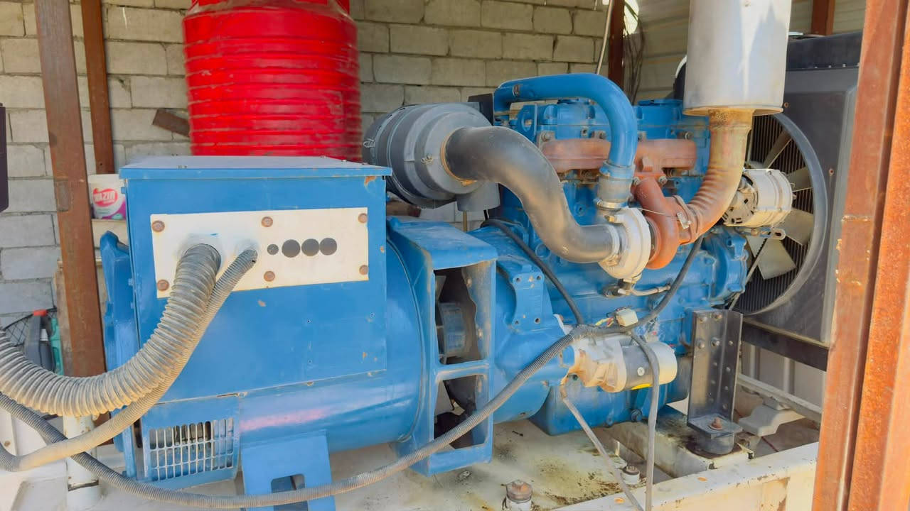 مولد بيركز انكليزي
مشتغلة قليل اخذتها قبل شهر
راس توليد88kv
شرط النضافة والحمل     
السعر53 ورقة وبيها مجال قليل
الرقم ***********
مكاني بابل كفل

