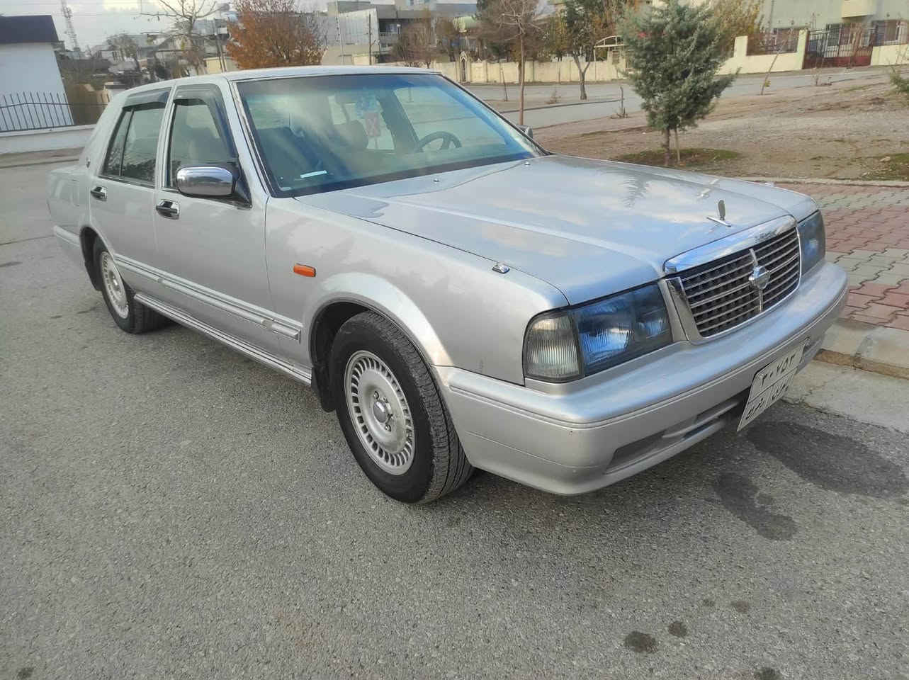 نيسان سدريك موديل ٢٠٠٢مووحه سه ن ته حويلو خه را مه به شه رته كير و مه كينه و ئه كسلي به شه رته و ساردوو كه رمي به شه رته و كشت. گياني شه ريكه يه  بؤ يا خي نيه هيج جوار تا يه ي تا زه ي له ژيره گشت گياني ئيشه كات نموونه جوا ني سعري ٦٣كه لا  *********** السليمانية, العراق
