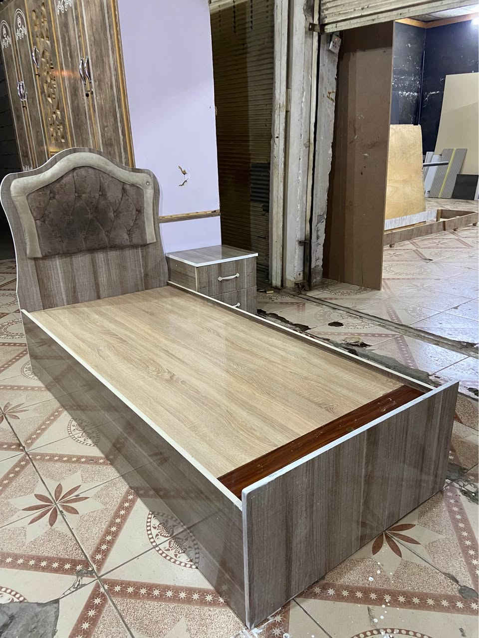 سيسم نفر واحد مستعمل قليل 

سعرها 90 الف￼ 
الاستفسار *********** كركوك, العراق
