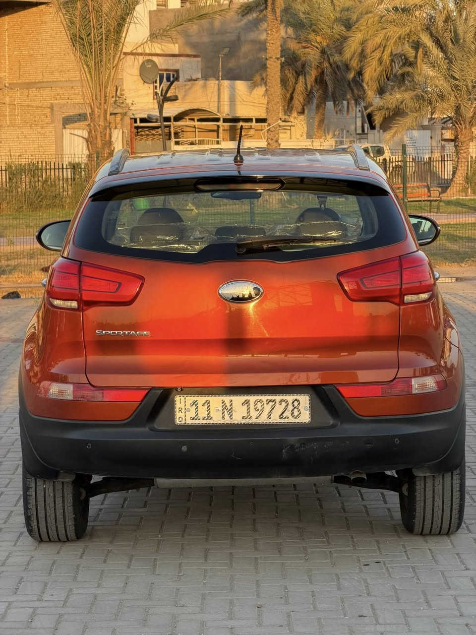 السلام عليكم كيا سبورتج مديل 2015 وارد خليجي بيهة صبغ باب وجاملغ لمامي موصفات لسيارة نص فول مكينة 2000 دوش سعر لسيارة 128$وبيهة مجال مكان لسيارة بغداد البلديات 
وهاذ رقمي ***********
