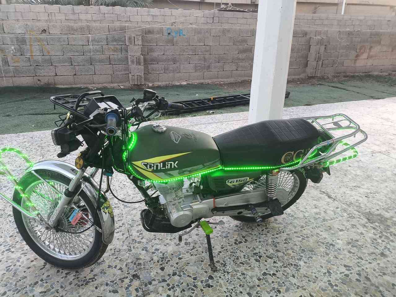 يالله دراجه تايكر موديل2024للبيع السعر700وبي مجال  محرك ما ممدود عليه صبانه المكان الرمادي جزيره البذياب هاذ رقمي للتواصل ***********مو شراي لا تعبني ولا اتعبك
