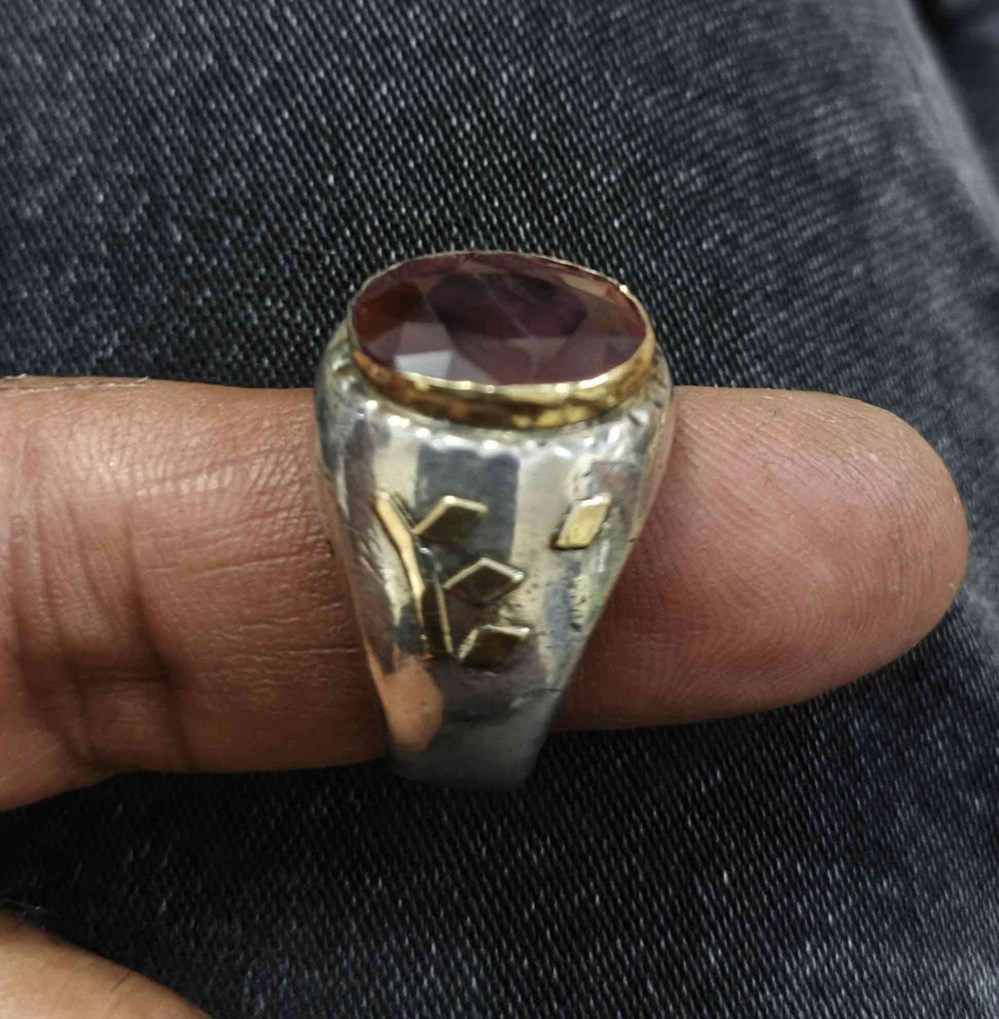 ياقوت افريقي اصلي داير ذهب جوانب ذهب 21 قفل 150


**إذا كنت صاحب هذا الإعلان وتريد حذفه لأي سبب، رجاءا أرسل رسالة إلى الدعم الفني**