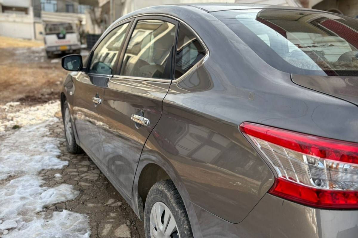 نیسان سنترا 2015 خلیجی 
 گێر ومەکینە بەشەرت.
 پێش و دوای تازەیە
. ٤تایەی تازەیە. 
تحویل و غرامه بەشرت.
 سەنەوی تازەیە

سعر : لە کۆمێنت داوای بکە ڕاستەوخۆ بۆت دێت 🤖 

 هیج مەسرەفی تیانیە.
173 هەزار کم ڕۆشتووە 

ژمارەی خاوەنەکەی 
  ***********
