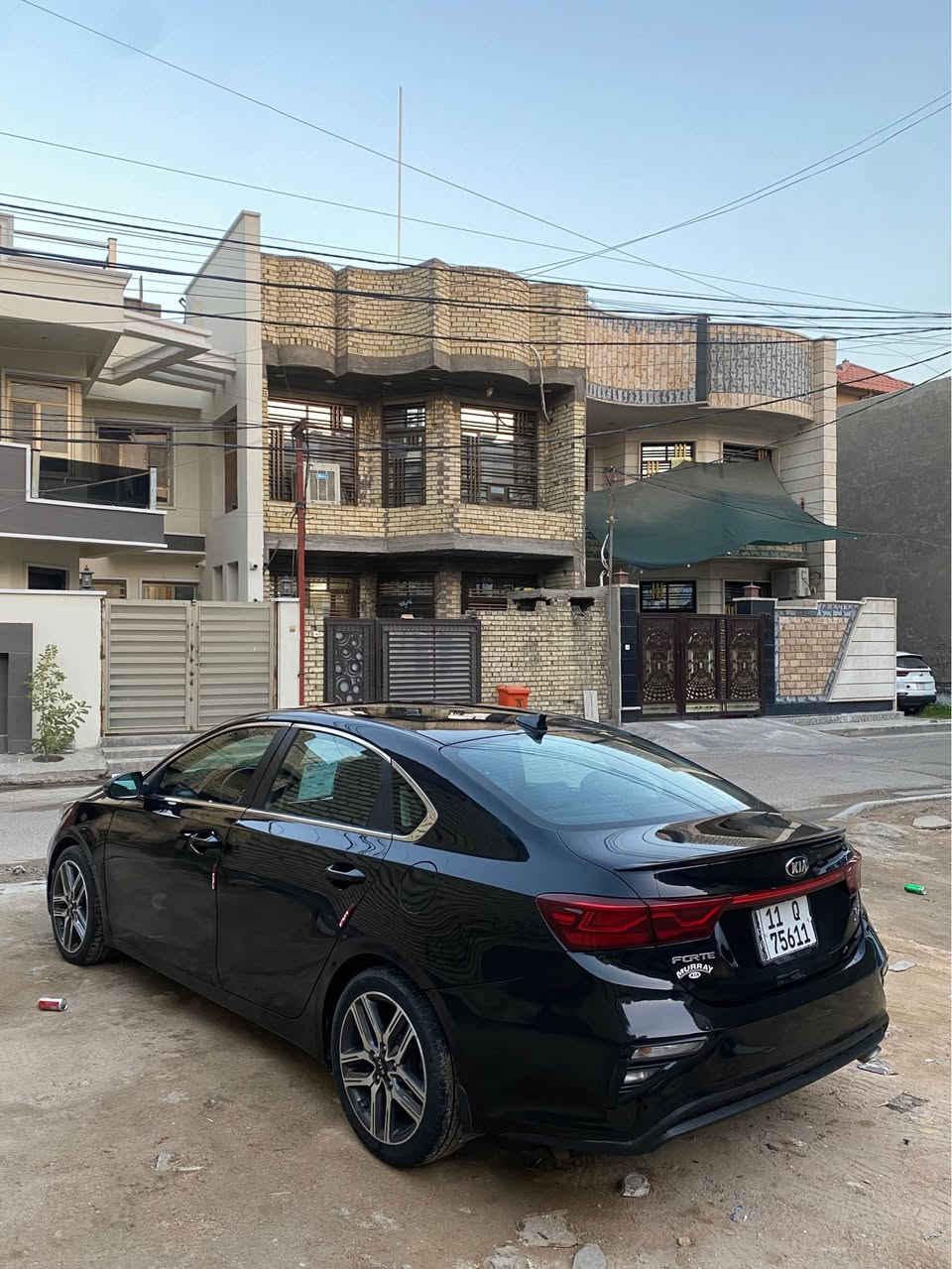 السلام عليكم للبيع فقط
فورتي 2019 مكينه 2000 دوش كير AT
رقم بغداد باسمي
مواصفات EX
فول 
كشنات جلد تدفه تبريد
رادارات اماميه خلفيه جانبيه
سياقه ذاتيه
بك لايد لد 
ماصده لد
تبريد ثلج 
سياره بدون نقص جاهزه 
السعر 112 وبيه مجال بسيط 
سياره بيه قطع صبغ بدون دواخل 
مكان السياره بغداد
*********** بغداد, العراق
