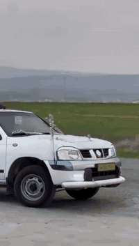 بؤفرؤشتن
نيسان پيكاب موديل ٢٠١٣
گئرومه كينه واكسل به شه رت 
مه نفئست اسلى فسفؤر 
موتابقه له گه ل شه نسي و پلئت
پاكانه ى هه ولئرى بؤ كراوه 
په له په له بؤياخ به حام ده فرؤشم
جوارتاييه ى نوئ تازه بؤى بستراوه 
هه موو گىيانى به شرت يه ك دينار مه سروفى 
تئ دانيه سحريشى داواى$ ٧٧ و مه جالئكى كه م
شوئن هه رير 
ژ.م.‏‪***********‬‏
ژ.م.***********

م
