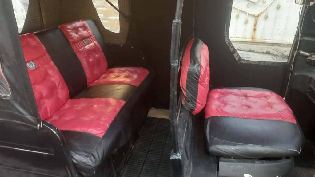 سلام عليكم تكتك 19 خير من الله مال شغل أوراق متكلف بنشرهه هاذ رقم راعيهه *********** 
سعرها4600وبيها مجال بغداد, العراق
