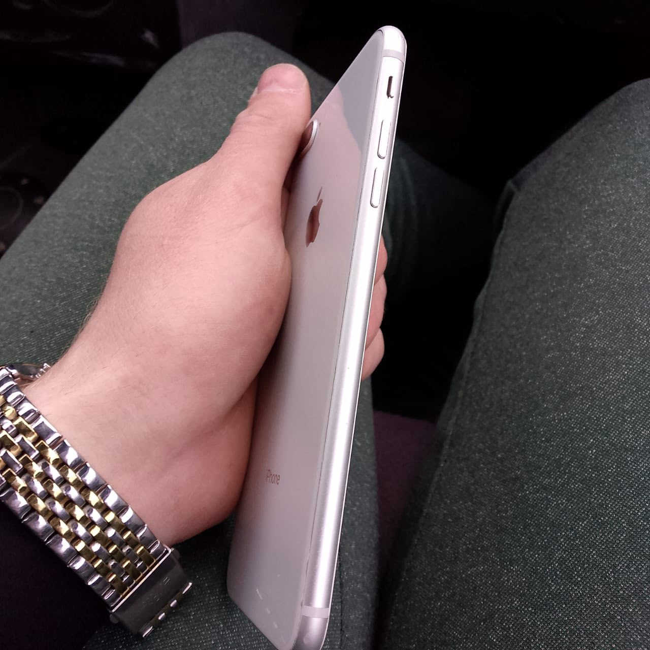 ايفون ٨ بلص نضيف مبدل فقط بطارية السعر ١٣٠ الف


**إذا كنت صاحب هذا الإعلان وتريد حذفه لأي سبب، رجاءا أرسل رسالة إلى الدعم الفني**