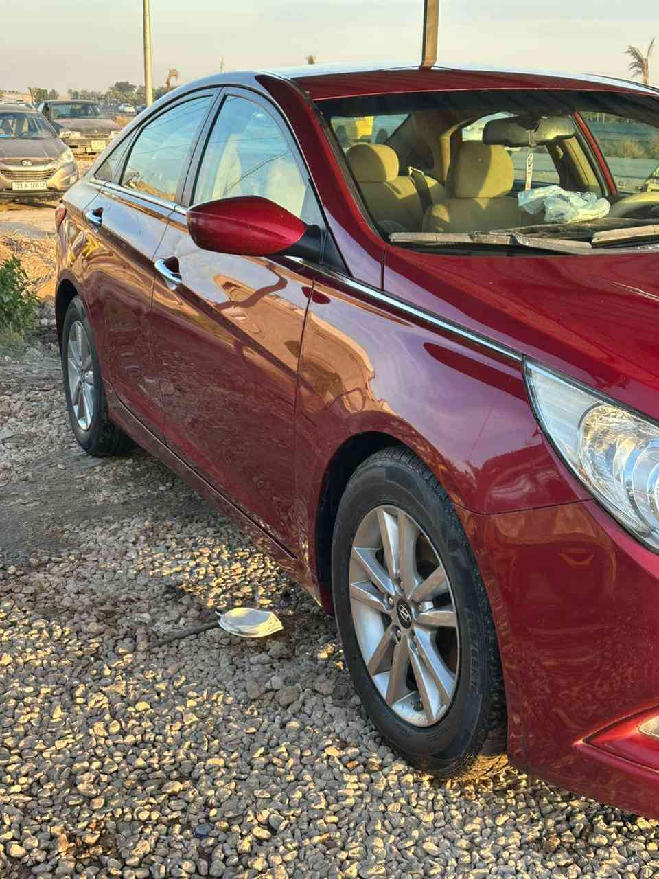 سلام عليكم للبيع سوناتا ٢٠١٣ سياره كلها ليبل واحد بيها طخه بخشم البنيد ومصلح نفسه من امريكيه سياره ماشيه ١٧٩ جاهزه من كلشي شفتات ستيرن رقم بابل انكليزي تحويل ثاني يوم سنويه لل ٣٠ سعرها ١١٨ وبيها مجال مكاني بابل رقمي  ***********
