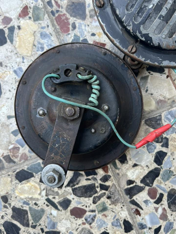 سلام عليكم اخوان هورنات بوش اصلي اصلي  عنجه 9و10 دكه مالتهن يخبلن مكان بغداد حي اور 
الاستفسار ***********
