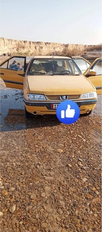 بيجو ٤٠٥ مديل ٢٠١٥ مصفرة بأسمي رقم انكليزي للبيع   السعر ٣٠. وبيها مجا...