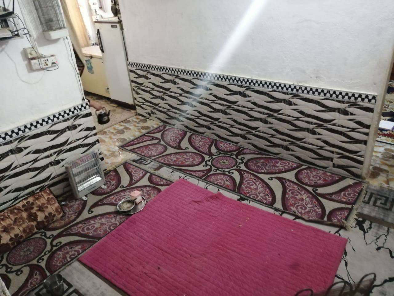 يا الله بيت 120متر بل سديناويه 
حي رحمان قرب صيدلية التفاحه 
تفاصيل البيت غرفتين جوه وفوك وصاله ومطبخ ودوانيه 
وصحيات داخليه خارجيه كامل اخدمات قريب عل تبليط 
سعر مناسب 
للاستفسار ***********

      _______________________________
عندك #بيت للبيع او #للايجار دزلي تفاصيله وسعره ع الخاص بيع وإيجارات سريعه ان شاء الله والتسهيل من الله / تفضلوا خاص اوالاتصال على الرقم التالي 
      _ _ _ _ __***********_ _ _ _  __
                 مكتب الـسـلام للعقار
