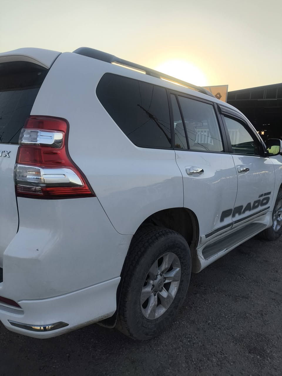 إبرادو للبيع موديل 2012
باسمي السياره جاهزه 
منضومه غاز بيه محرك 4سلندر 
محدثه 17 وغراض التحديث موجودها وياها 
بدون حادث فقط صبغ جاملغ امامي
***********
