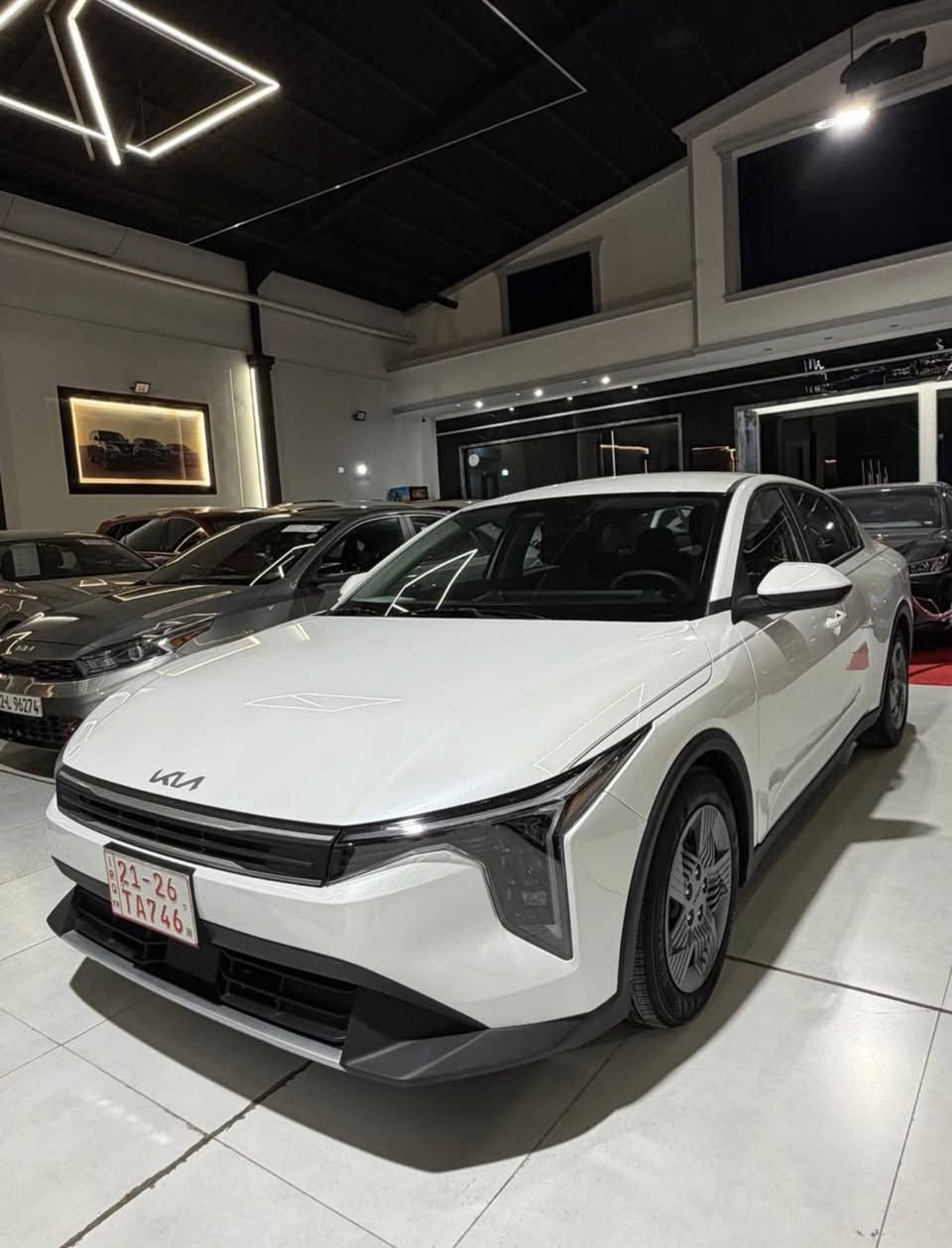 السلام عليكم
سيارة K4 موديل2025 زيرو
اللون المميز ابيض 
محرك 2000دوش
ماشية 3 ألف mi فقط
كلين بدون ضرر 
سياره ليبل واحد  لا تعديل ولاتبديل ولاصبغ 

مواصفات//
بصمه
شاشه متصل حجم كبير
منافذ شحن خلفيه
سايد بريك كهربائي
مانع انزلاق
تحكم وضعيات قياده 
فول تحكم ستيرن
فول قيادة ذاتيه مع تحديد مسار
رادار امامي وخلفي 
فول حساسات توقف ذاتي
لد أمامي مع عدسات زنون

♦السياره نص مواصفات 
♦السياره بدون رقم تسجل جميع محافضات الاقليم
♦السعر ( 176 )$
للأستفسار آتصل آو واتساب على الرقم ***********
السياره متواجده معرض سيف الدين لتجارة السيارات
