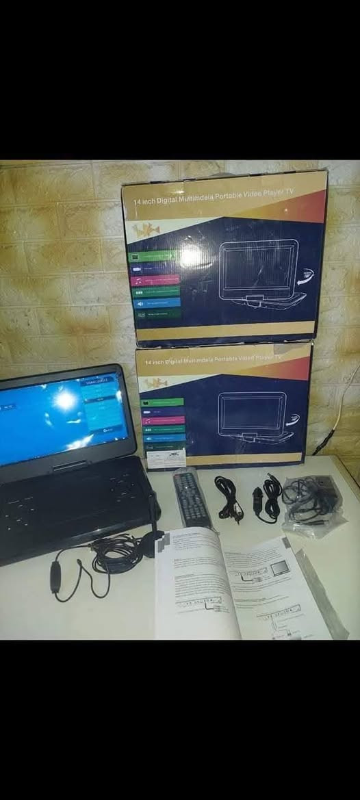 دفدي شحن حجم 15انج
منفذ hd
السعر 60الف 
يوجد توصيل


**إذا كنت صاحب هذا الإعلان وتريد حذفه لأي سبب، رجاءا أرسل رسالة إلى الدعم الفني**