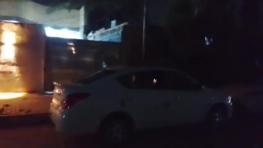 بيت للبيع كربلاء حي الغدير مساحه ٣٠٠ متر بناء جديد ٢٠٢٥ طابو صرف عرض الشارع ١٥ يتكون من مجمع صحيات خارجي استقبال ٩ في ٥ وربع ومطبخ ٧ في ٥ وصاله ١١ في ٥ وثنين غرف نوم ٦فی ٥ ومجمع صحيات داخلي  ومناور ٢ فول الفول البيت جاهز من كلشي ***********
