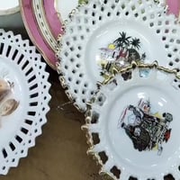 مواعين مصوّرة • ٢٠ قطعة • نجف