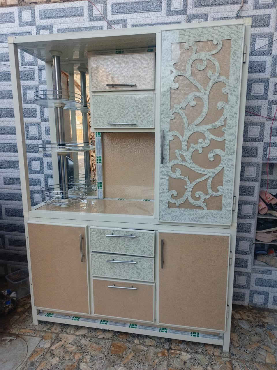 السلام عليكم اغراض بيت للبيع كاونتر 3قطع نظيف مابي اي أضرار سعر 300وبي مجال بغداد مدينة الصدر ‏‪***********‬‏
